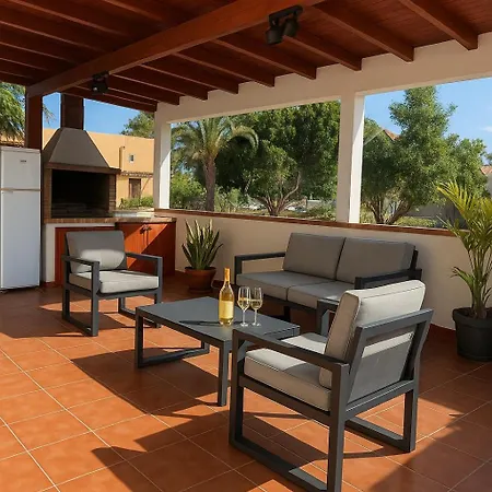 Casa Con Terraza Privada, Atardeceres Y Barbacoa بيت للعطل أرونا